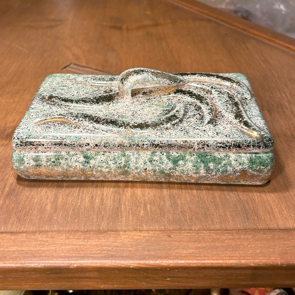 YONA California Ceramic MCM Cigarette/Trinket Box Green Gold Glaze Vintage - Picture 3 of 9